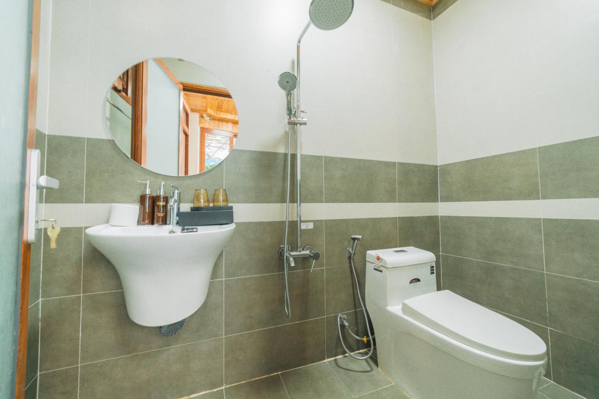 Hotel St House Dalat Zewnętrze zdjęcie