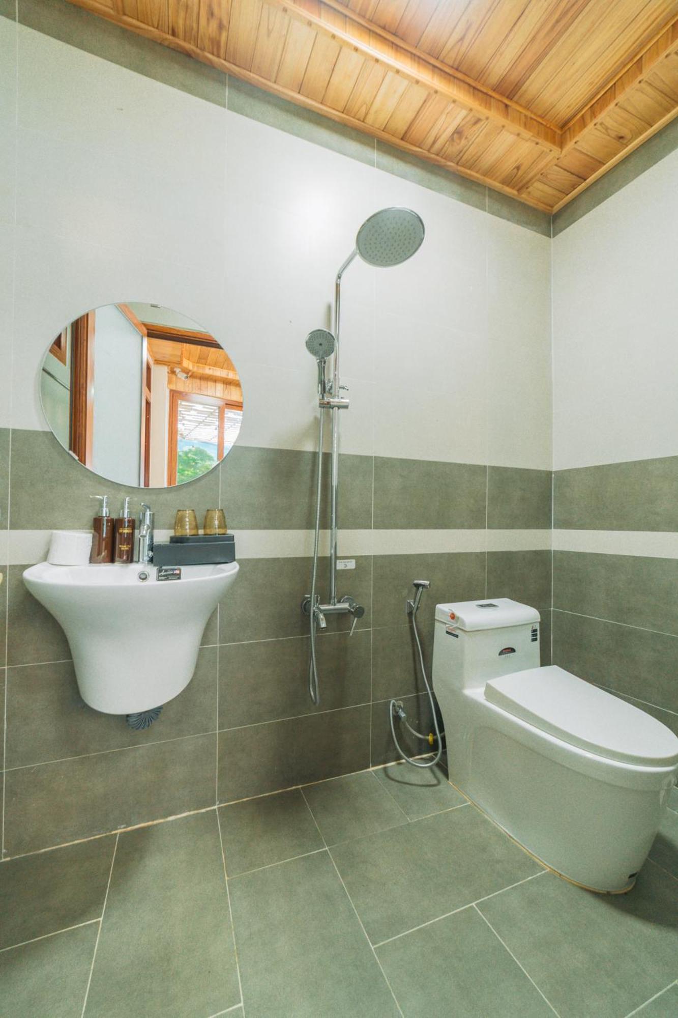 Hotel St House Dalat Zewnętrze zdjęcie