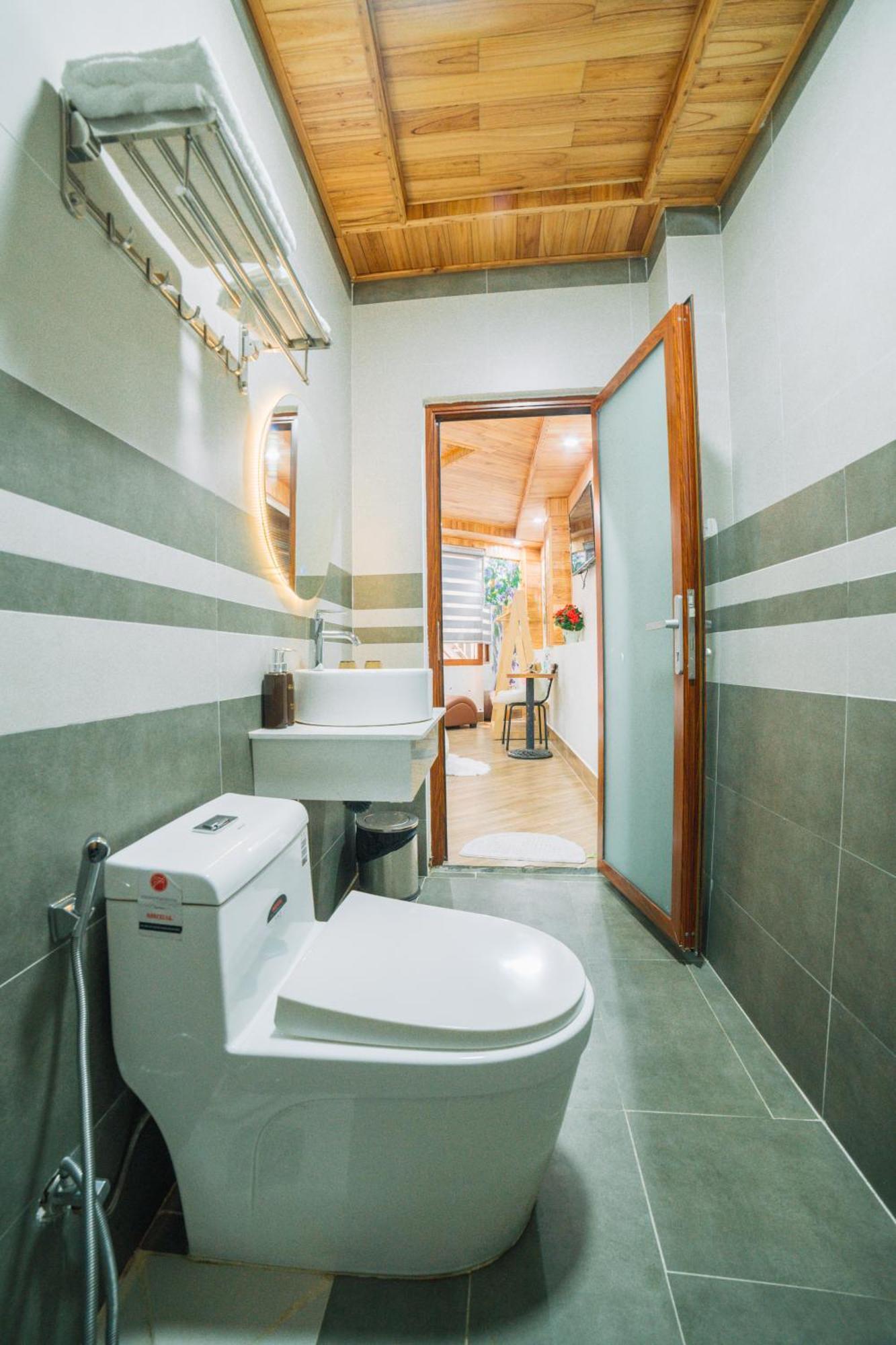 Hotel St House Dalat Zewnętrze zdjęcie