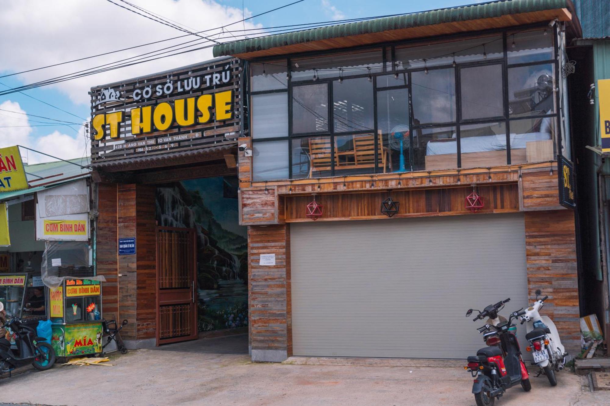 Hotel St House Dalat Zewnętrze zdjęcie